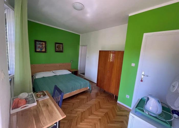 Room-s1 - Double Room With Ensuite Bathr