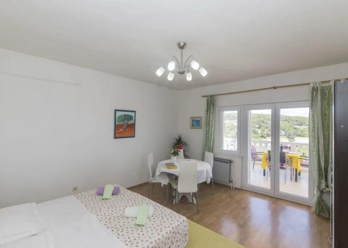 Apartments Jakov