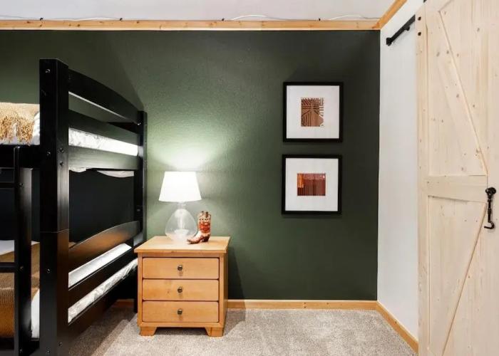 Iconic Log Cabin Escape Idaho Springs Hot Tub