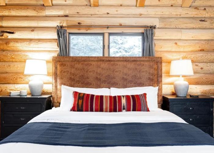 Iconic Log Cabin Escape Idaho Springs Hot Tub