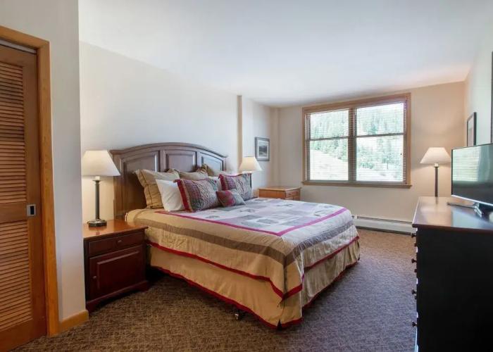 Zephyr Mountain Lodge, Condo | Perfect Ski-In/Ski-Out with Gondola View (Select-Rated Condo 1217)