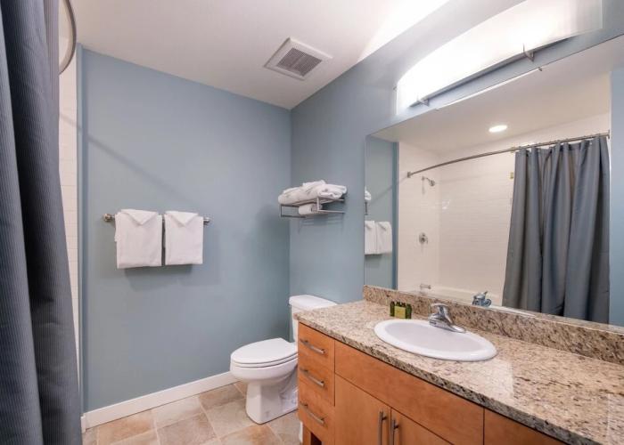 Fraser Crossing/Founder Pointe, Townhome style Condo | Gondola Acess (Value-Rated Condo 3229)