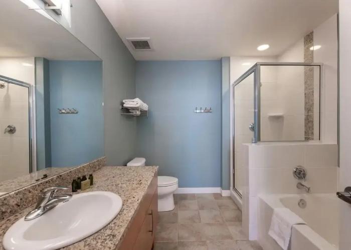 Fraser Crossing/Founder Pointe, Townhome style Condo | Gondola Acess (Value-Rated Condo 3229)