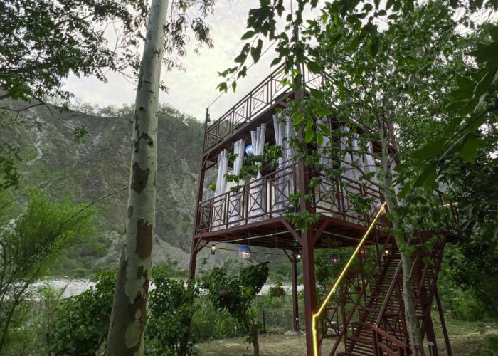 The Solluna Hotel