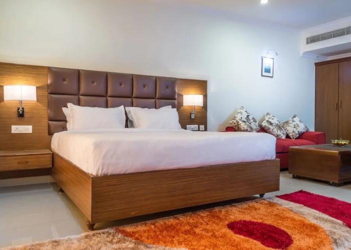 Hotel Saptagiri