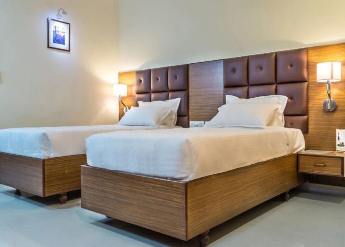 Hotel Saptagiri