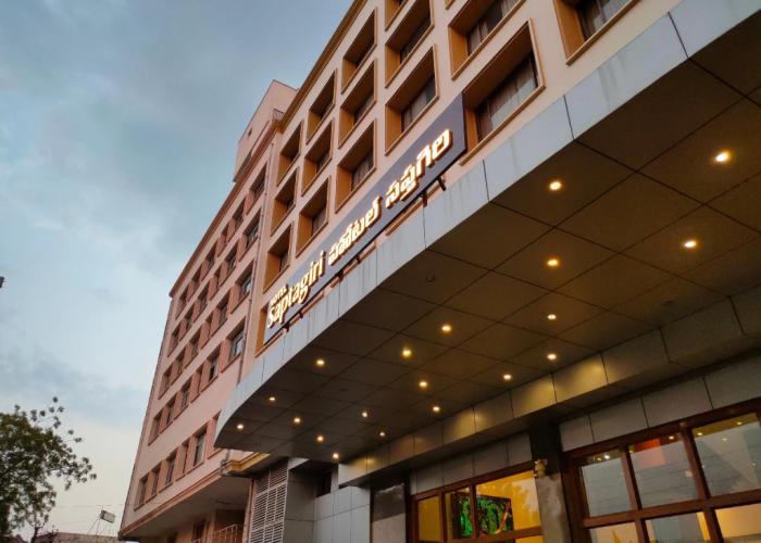 Hotel Saptagiri