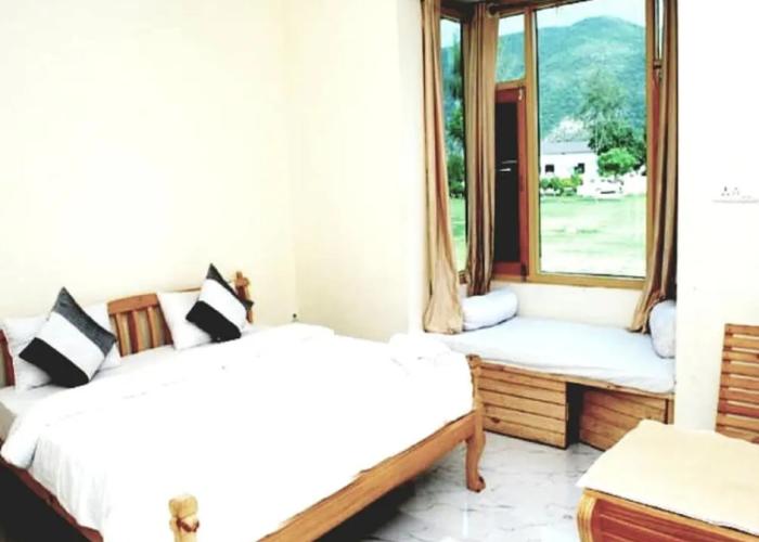 The Country Side Resort