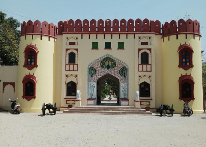 Sajjan Bagh Resort