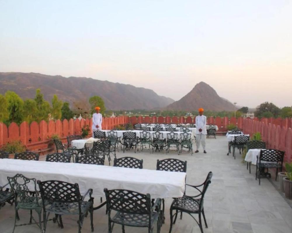 фото Hotel Pushkar Palace