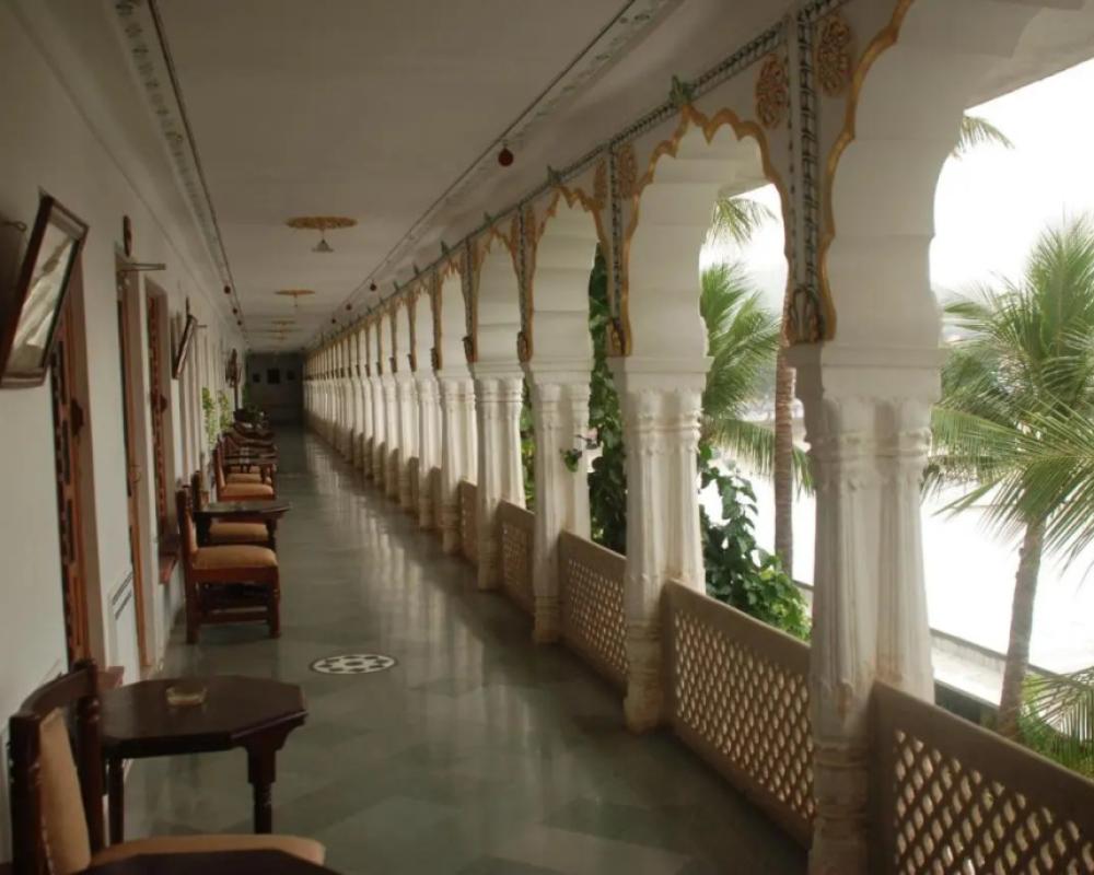 фото Hotel Pushkar Palace