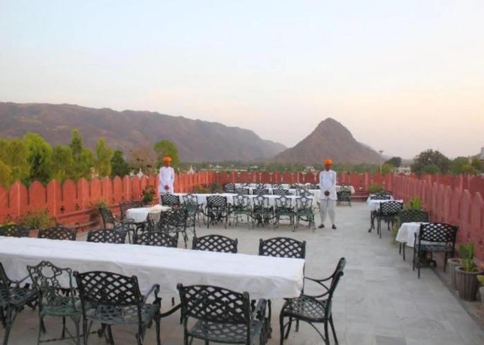 Hotel Pushkar Palace