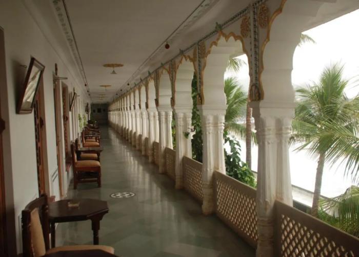 Hotel Pushkar Palace