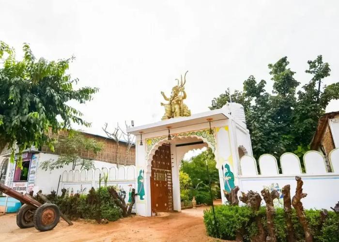 OYO 26645 Vaishnav Village Camps