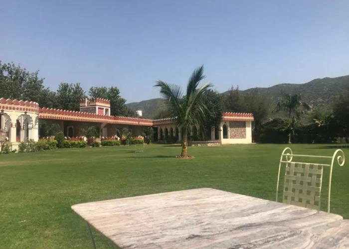 The Country Side Resort Hotel