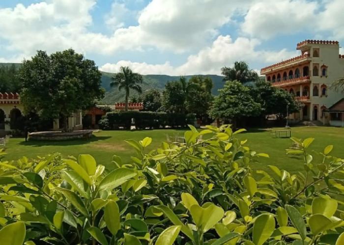 The Country Side Resort Hotel