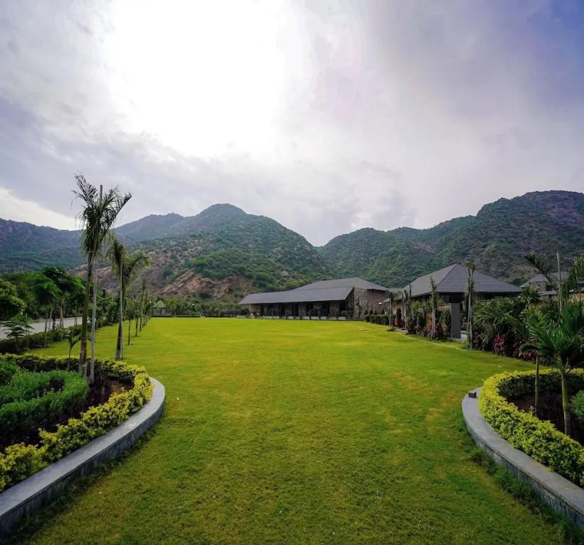 фото Pushkara Resort And Spa
