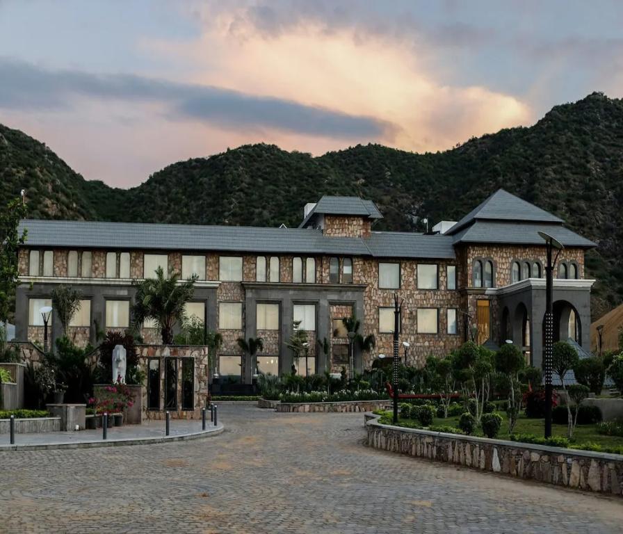 фото Pushkara Resort And Spa