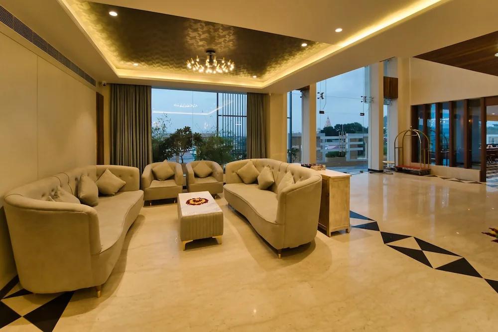 фото Sterling Pushkar