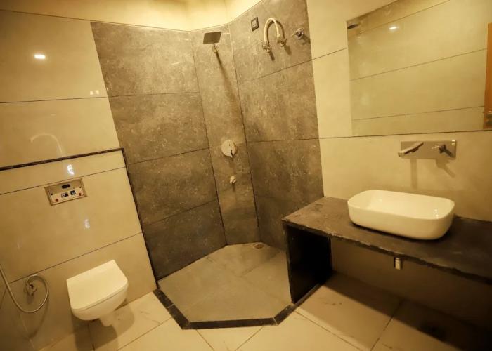 Nature Retreat Resorts