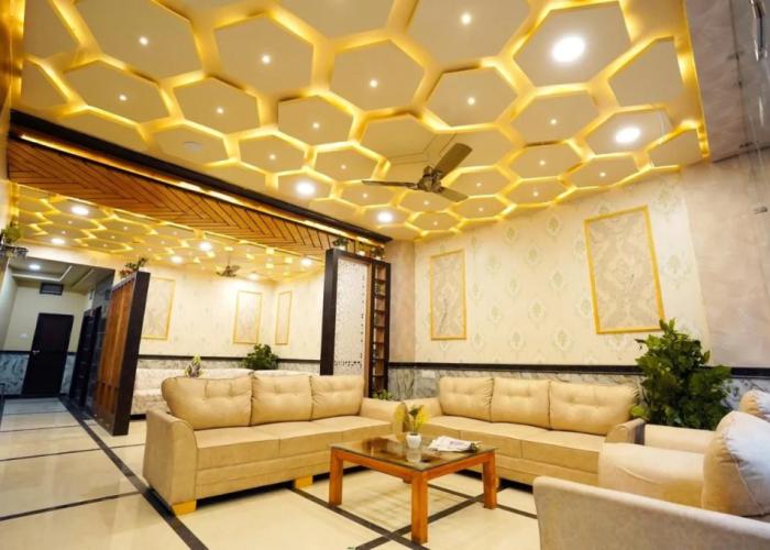 Hotel Alishaan
