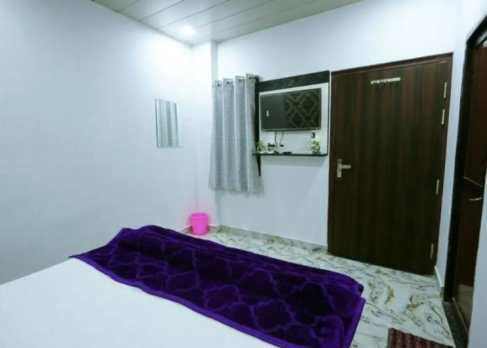 Hotel Alishaan
