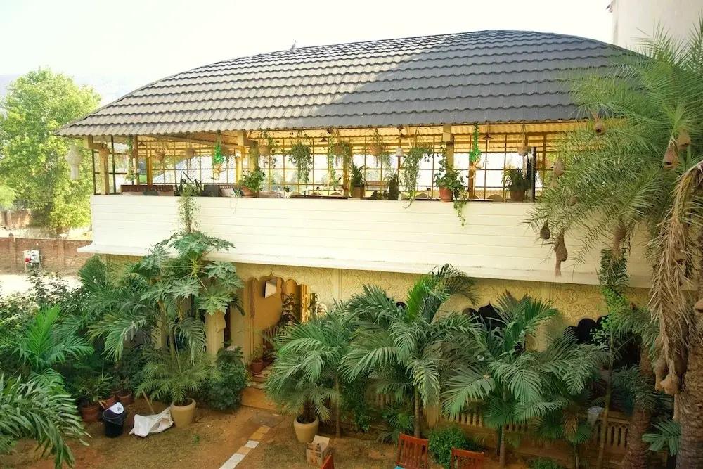 фото Banana Hostel