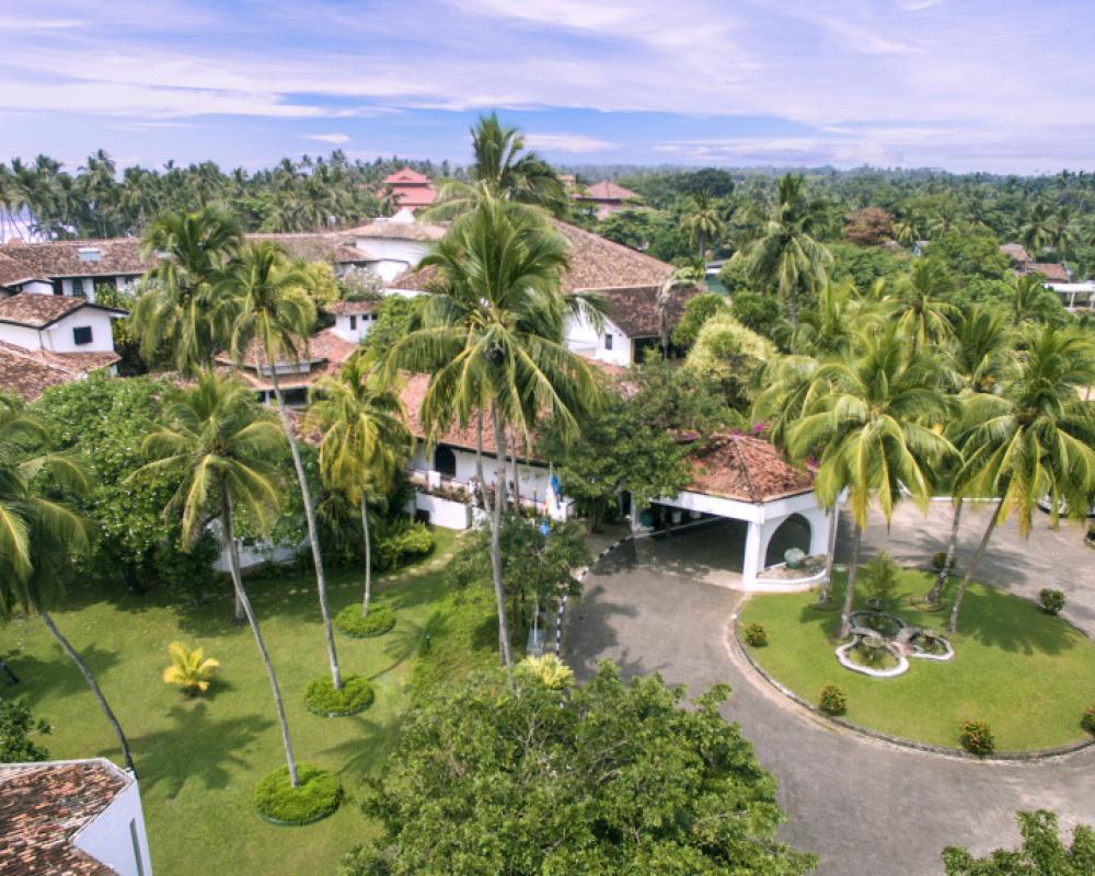 Tangerine Beach Hotel