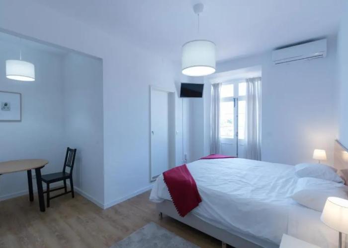 Lagoa Hostel & Suites