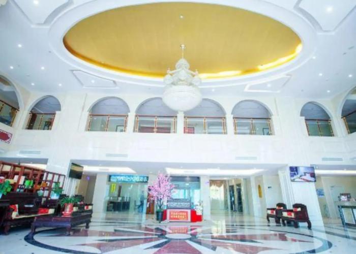 Fuyingmen Hot Spring Hotel