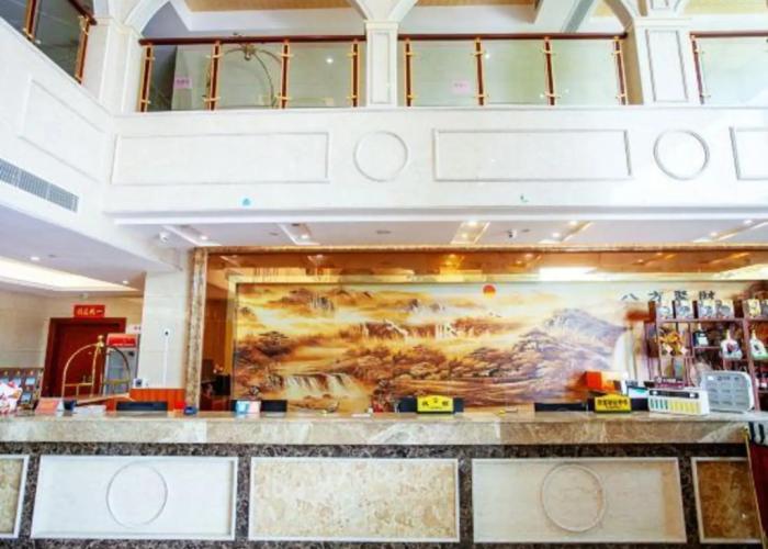 Fuyingmen Hot Spring Hotel