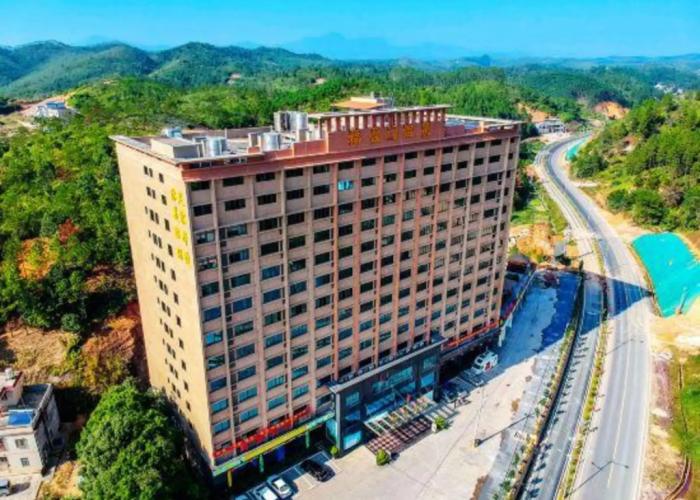 Fuyingmen Hot Spring Hotel