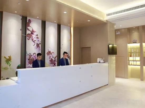 Lavande Hotel (Heyuan Bavaria Branch)