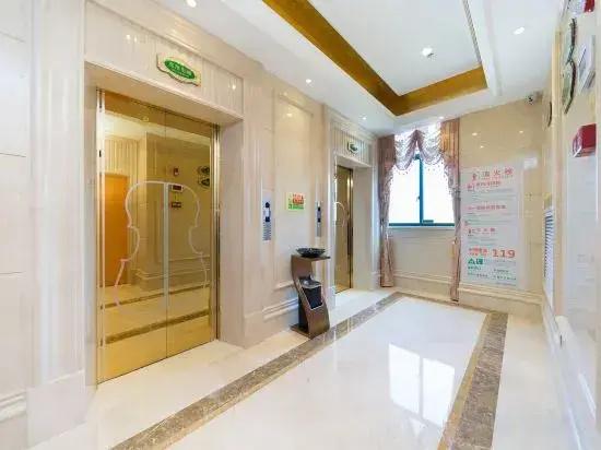 Vienna International Hotel