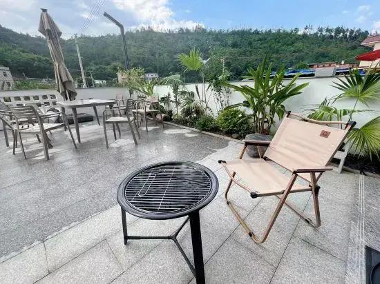 YunMan Hot Spring