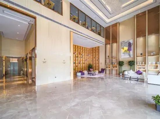 Lavande Hotel (Heyuan High Speed Railway Station Country Garden)