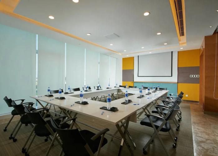 Holiday Inn Express Handan East