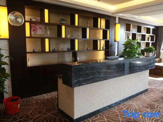 Bazhou Seine Hot Spring Hotel