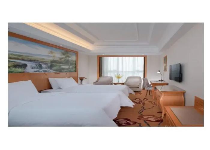 Vienna International Hotel