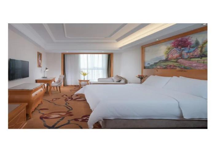 Vienna International Hotel