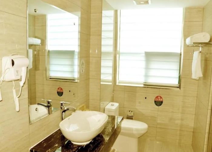 GreenTree Inn HeBi HengShan Road Business Hotel