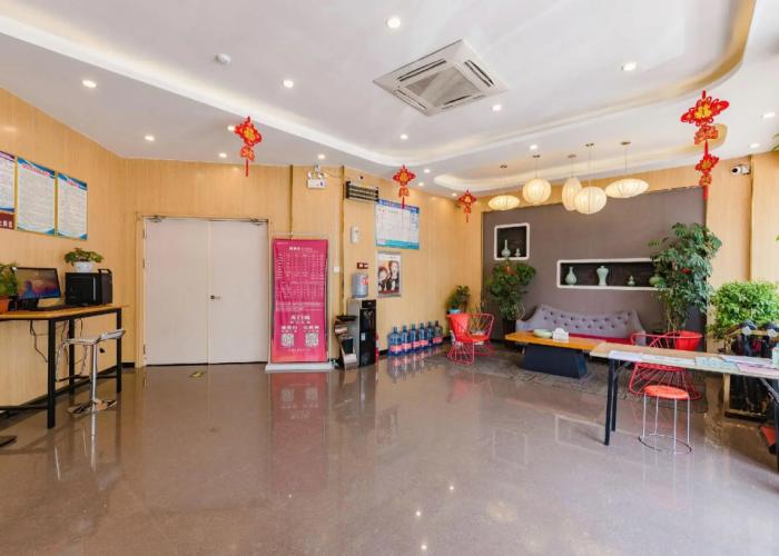 Thank Inn Plus Hotel Henan Kaifeng Tongxu county Renmin Road
