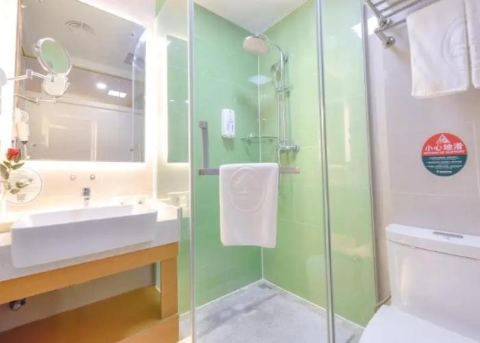 GreenTree Inn Henan Kaifeng Jinming District Jinming Square Little Song City Business Hotel