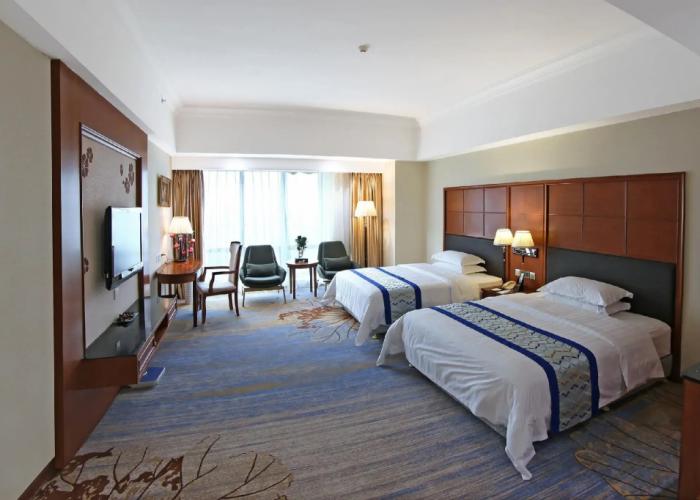 Jiangmen Gladden Hotel