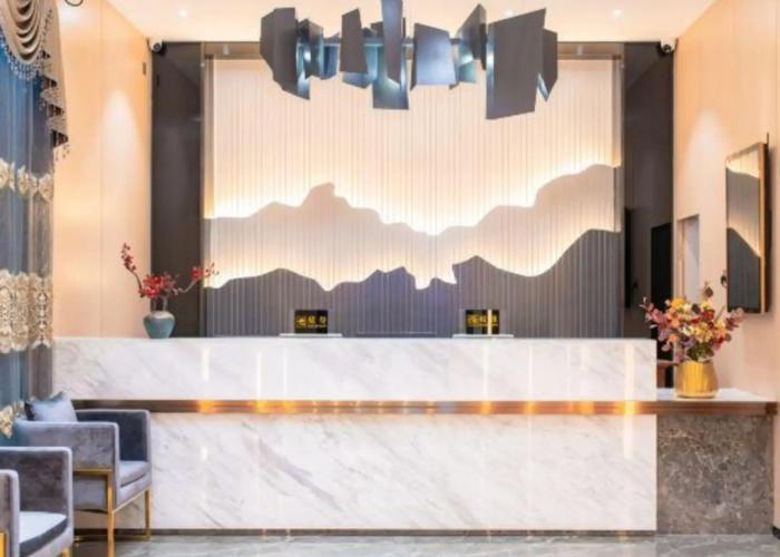 Enping Longfeng Hotel