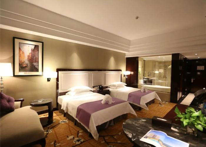 Kaiping Jade Bay Funyard Phoenix Hotel