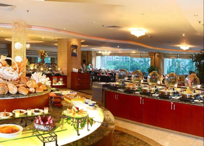 Palace International Hotel