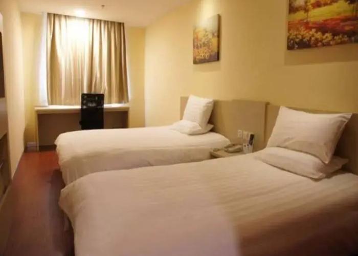 Hanting Hotel People's Street Jinzhou Railway Sta