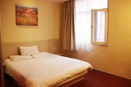 Hanting Hotel People's Street Jinzhou Railway Sta
