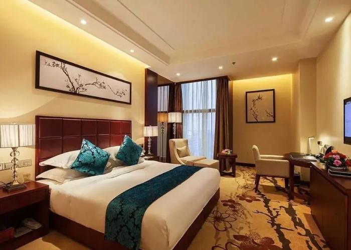 Xinxing Century Hotel